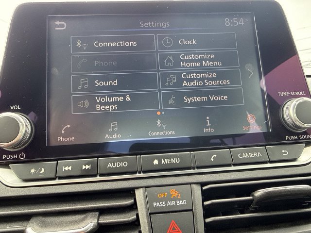Used 2025 Nissan Altima 2.5 SV FWD image 30