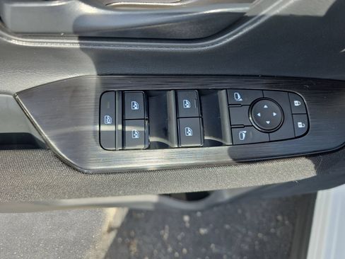 Used 2026 Nissan Kicks S FWD image 27