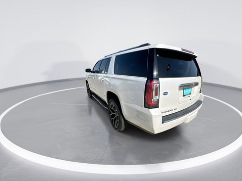 Used 2017 GMC Yukon XL Denali w/ Open Road Package AWD/4WD image 6