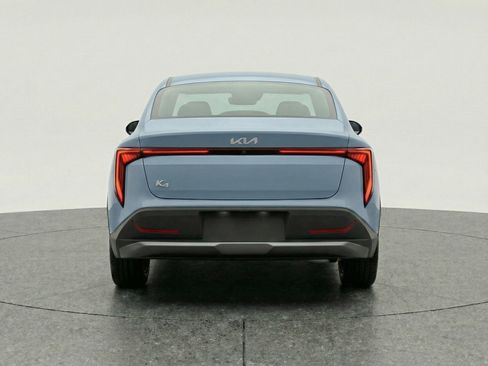 Used 2025 Kia K4 LXS image 7