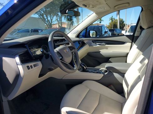 Certified 2023 Cadillac XT6 Premium Luxury image 19