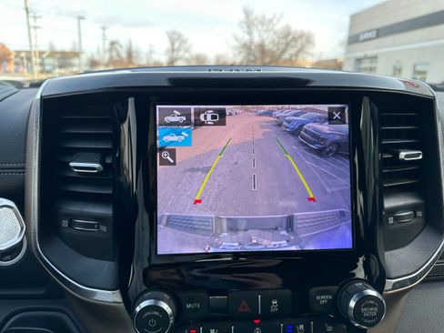 Used 2019 RAM 3500 Laramie image 52