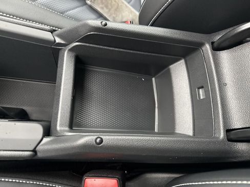 New 2026 Volkswagen Tiguan SE image 36