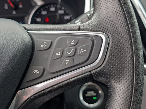 Used 2022 Chevrolet Equinox LT image 28