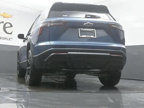 New 2026 Chevrolet Equinox RS FWD image 32