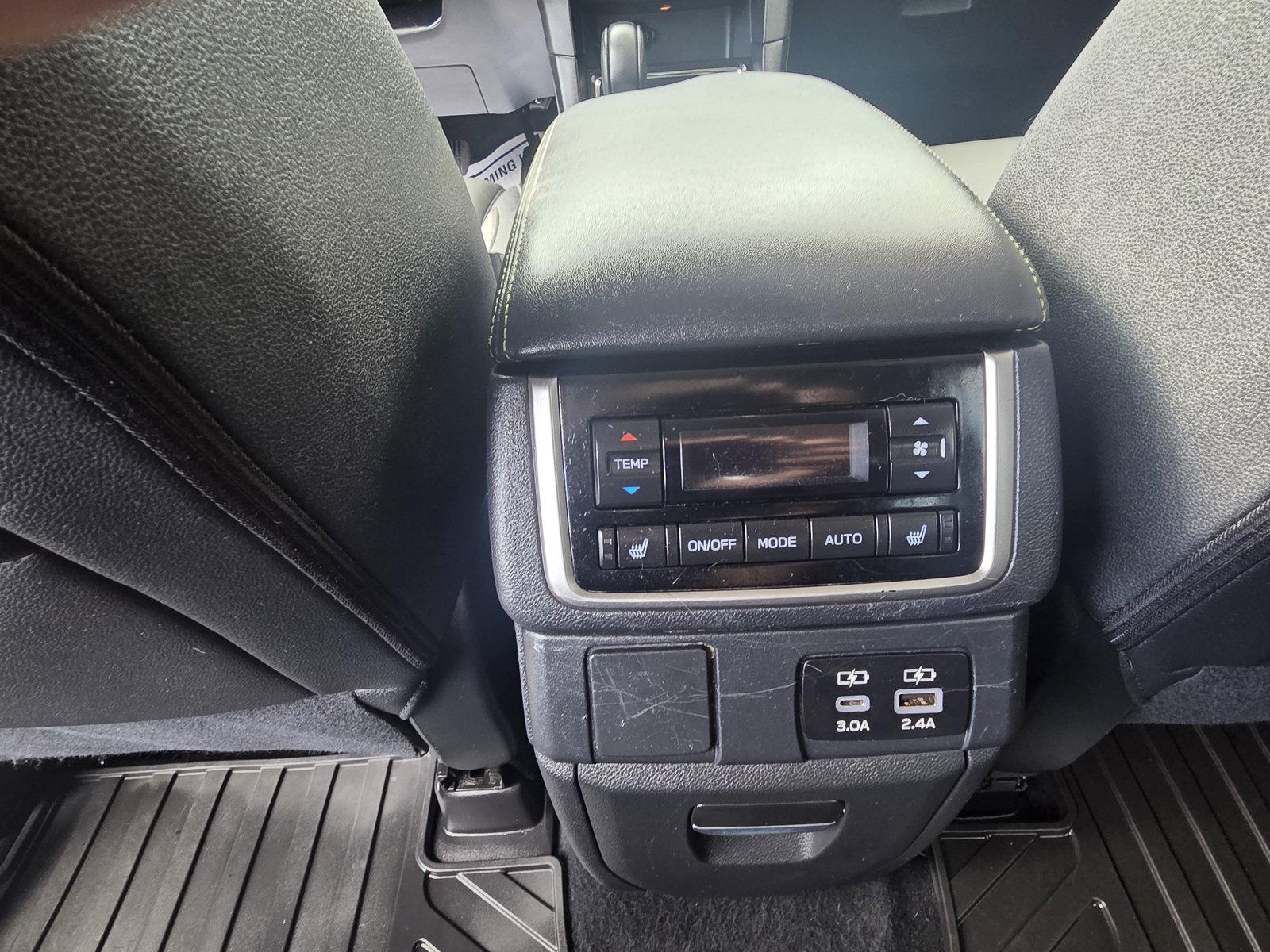 Used 2023 Subaru Ascent Onyx Edition Limited AWD/4WD image 13