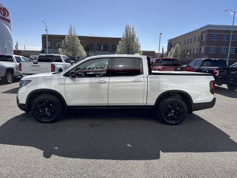 Used 2021 Honda Ridgeline Black Edition image 9