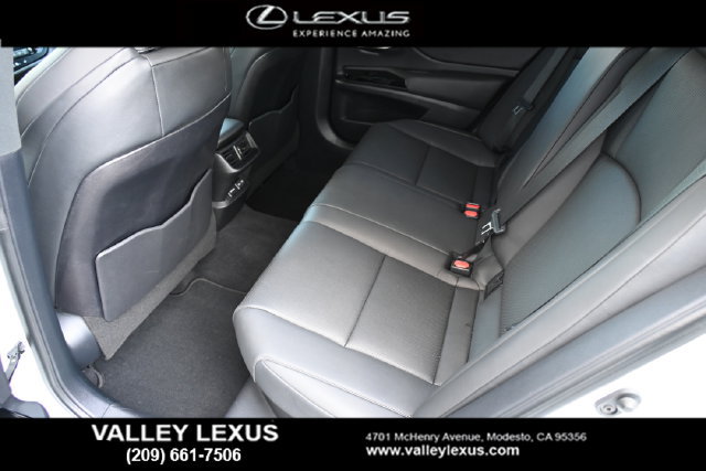 Certified 2024 Lexus ES 300h F Sport w/ Accessory Package (Z2) FWD image 17