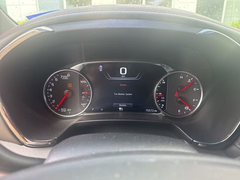 Used 2019 Chevrolet Blazer RS image 2