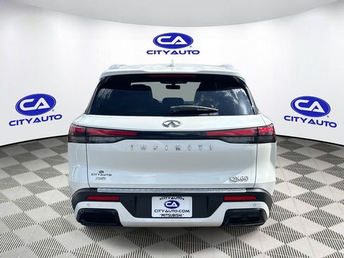 Used 2023 INFINITI QX60 Luxe w/ Performance Audio Package AWD/4WD image 5