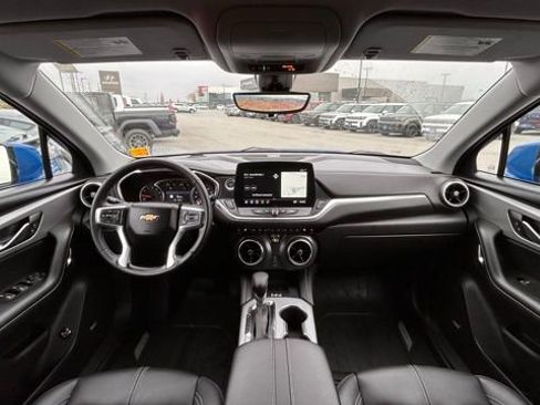 Used 2024 Chevrolet Blazer LT w/ Sound & Technology Package image 11