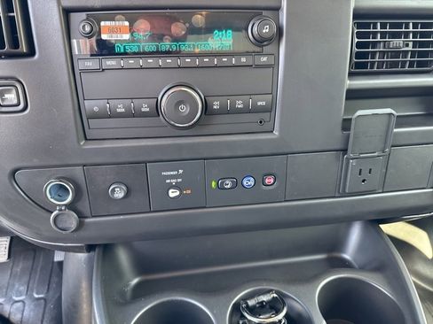 New 2025 Chevrolet Express 2500 w/ Driver Convenience Package image 15