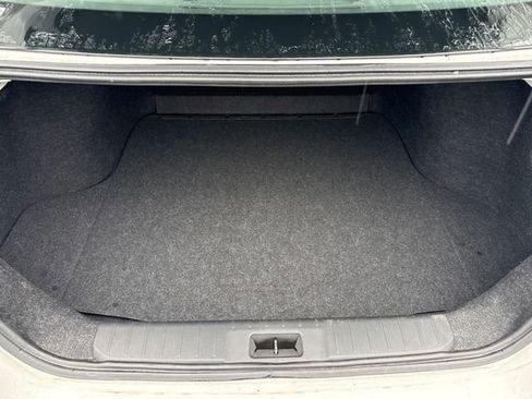 Used 2022 Nissan Sentra SV image 29