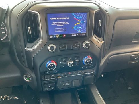 Used 2021 GMC Sierra 1500 AT4 w/ AT4 Preferred Package AWD/4WD image 14