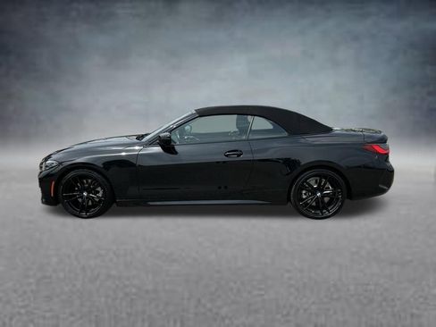 Used 2022 BMW 430i Convertible w/ M Sport Package RWD image 2