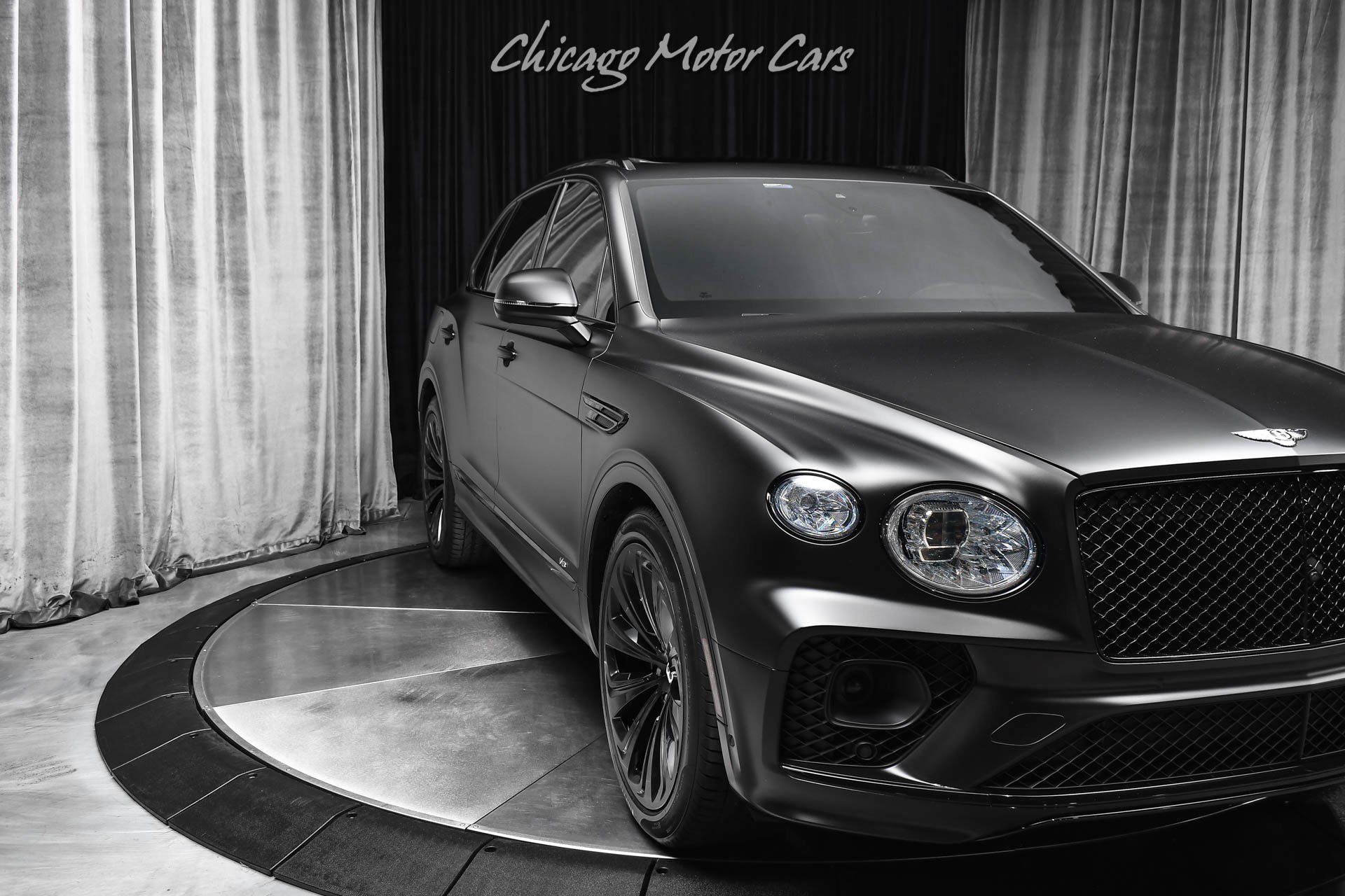 Used 2021 Bentley Bentayga AWD/4WD image 54