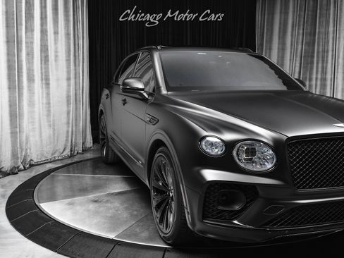 Used 2021 Bentley Bentayga AWD/4WD image 54