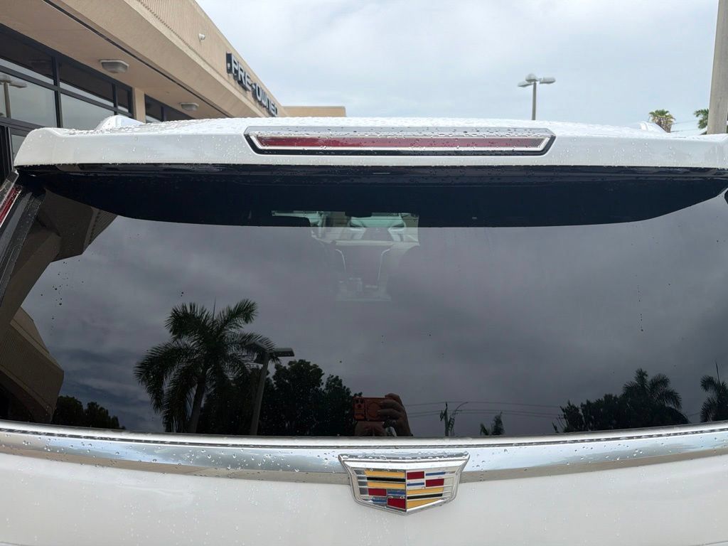Used 2019 Cadillac Escalade Platinum AWD/4WD image 13