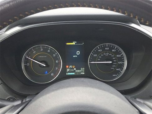 Used 2022 Subaru Crosstrek 2.5i Sport w/ Moonroof Package image 21