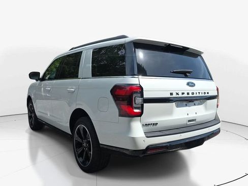 Used 2023 Ford Expedition Limited AWD/4WD image 8