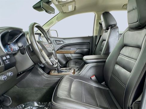 Used 2017 GMC Canyon Denali image 12