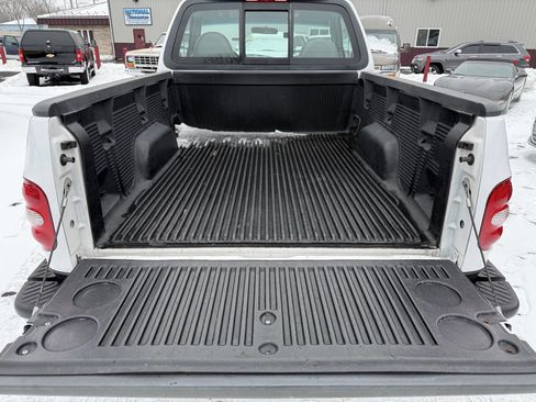 Used 1999 Ford F150 Lariat image 5