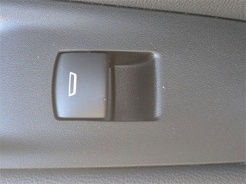 Used 2024 Chevrolet Blazer LT w/ Convenience Package image 25