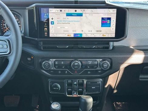 New 2026 Jeep Gladiator Sport image 7