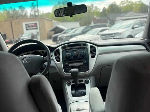 Used 2006 Toyota Highlander 2WD image 18