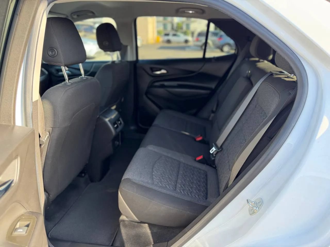 Used 2023 Chevrolet Equinox LT FWD image 26