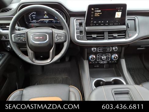 Used 2024 GMC Yukon AT4 w/ Technology Package image 16