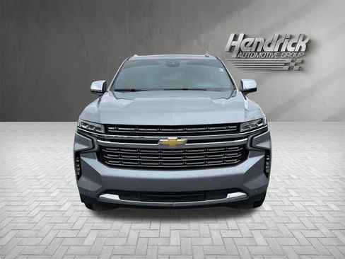 Used 2023 Chevrolet Tahoe Premier AWD/4WD image 3