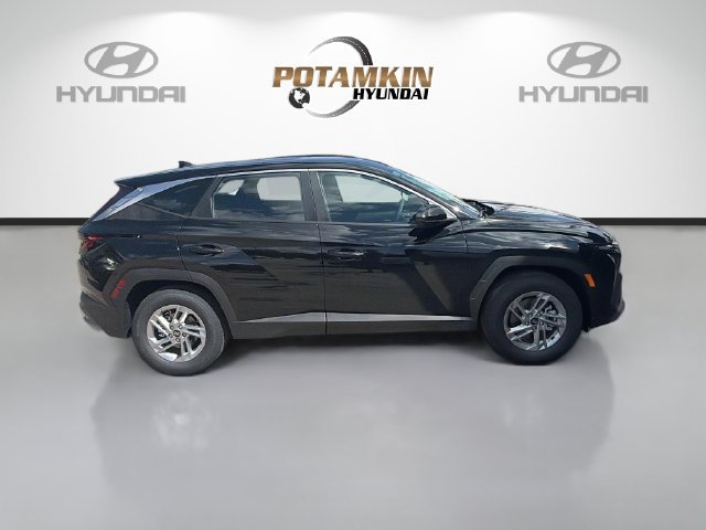 New 2026 Hyundai Tucson SE FWD image 4