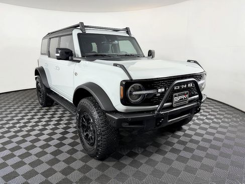 Used 2021 Ford Bronco Wildtrak image 5