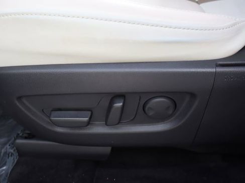 Used 2024 MAZDA CX-90 3.3 Turbo w/ Premium Plus Pkg image 12