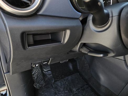 New 2025 Nissan Versa SV image 14