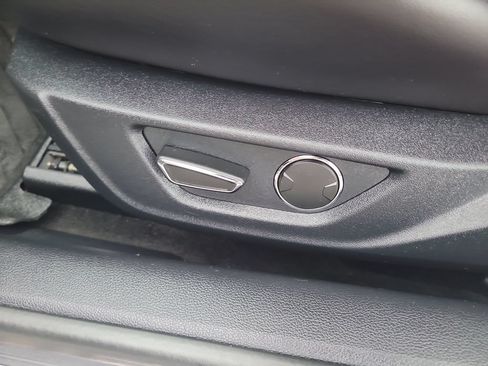 Used 2016 Ford Mustang GT Premium RWD image 16