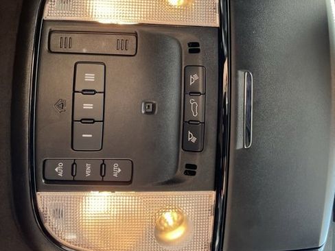 Used 2022 Dodge Durango R/T image 24