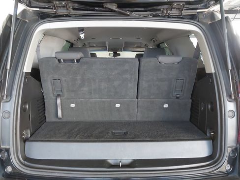 Used 2019 Chevrolet Tahoe LS AWD/4WD image 27