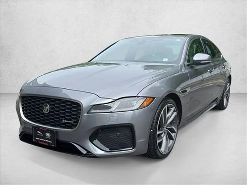 Used 2024 Jaguar XF R-Dynamic SE AWD/4WD image 1