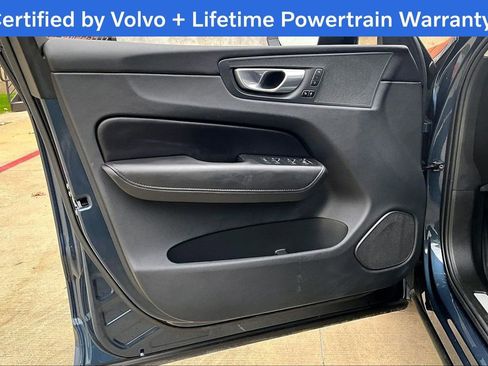 Used 2024 Volvo XC60 B5 Plus w/ Protection Package Premier image 23