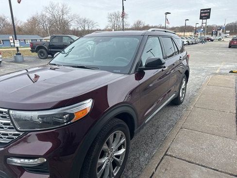 Used 2022 Ford Explorer Limited w/ Equipment Group 301A image 1