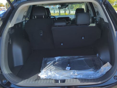 New 2026 Kia Sportage SX image 12