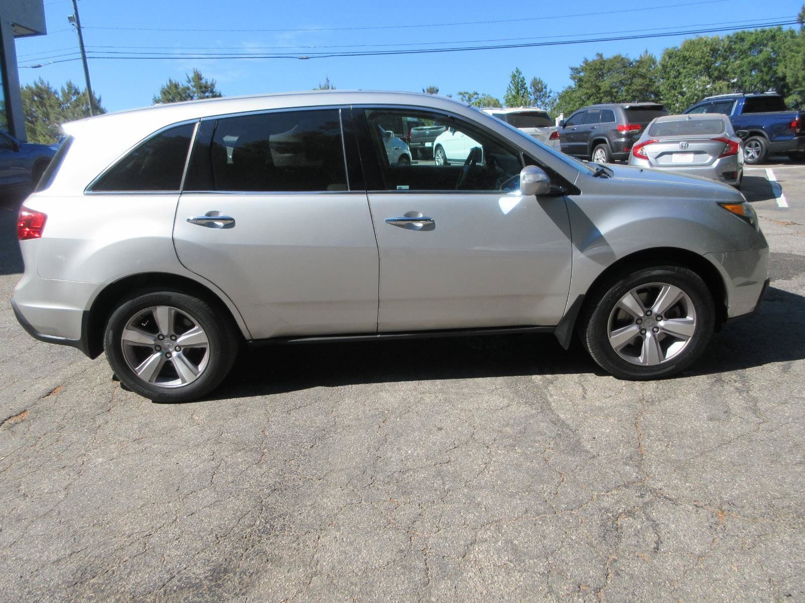 Used 2013 Acura MDX w/ Technology Package AWD/4WD image 6