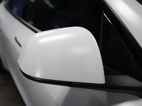 Used 2021 Tesla Model Y Performance image 13