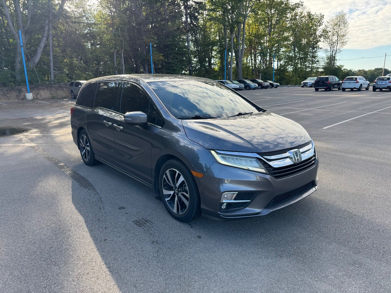Used 2019 Honda Odyssey Elite image 3