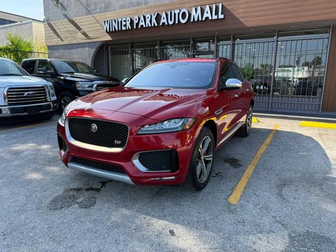 Used 2018 Jaguar F-PACE S AWD/4WD image 1