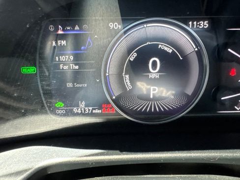 Used 2020 Lexus ES 300h w/ Accessory Package FWD image 18