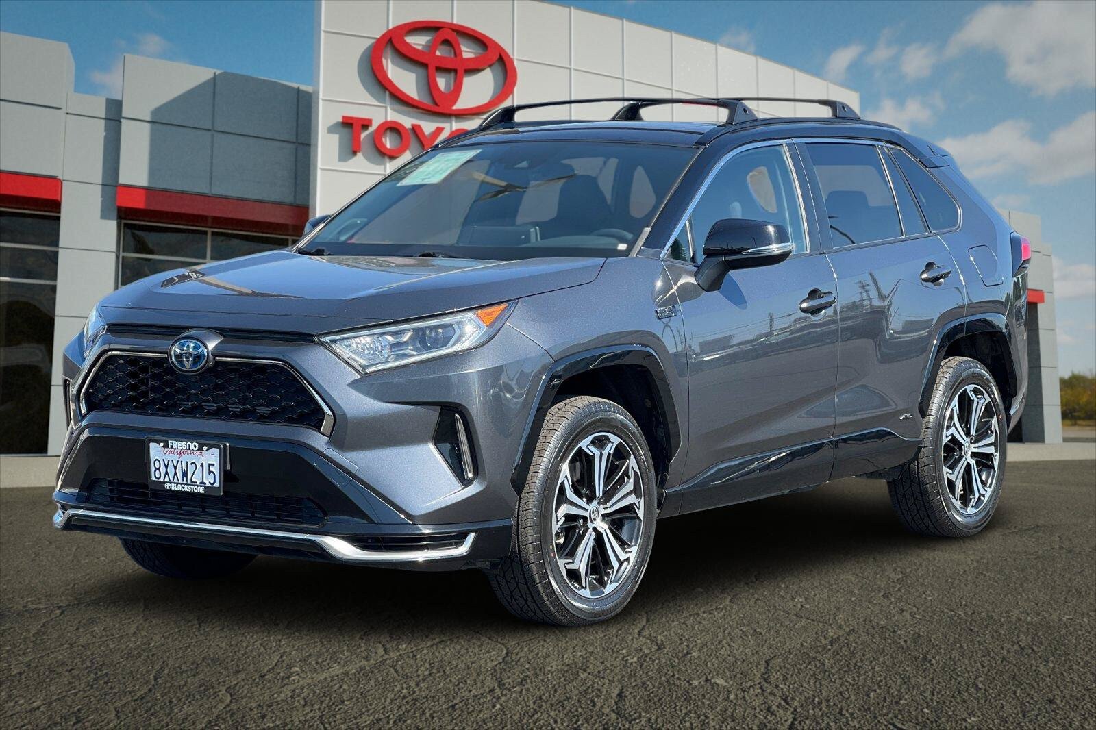 Certified 2021 Toyota RAV4 XSE w/ Weather Package AWD/4WD image 7