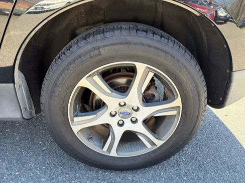 Used 2013 Volvo XC60 T6 image 16